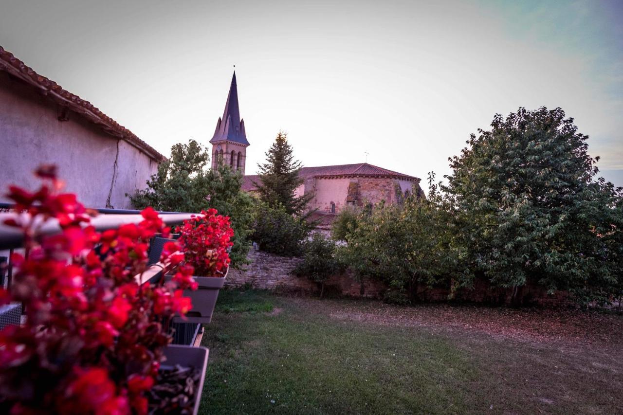 Saint-Rémy-de-Chargnat La Cheneviere Bed & Breakfast エクステリア 写真