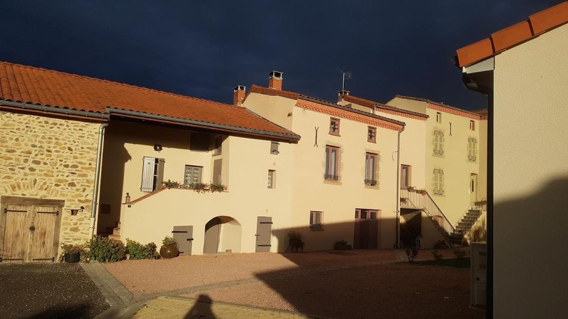 Saint-Rémy-de-Chargnat La Cheneviere Bed & Breakfast エクステリア 写真